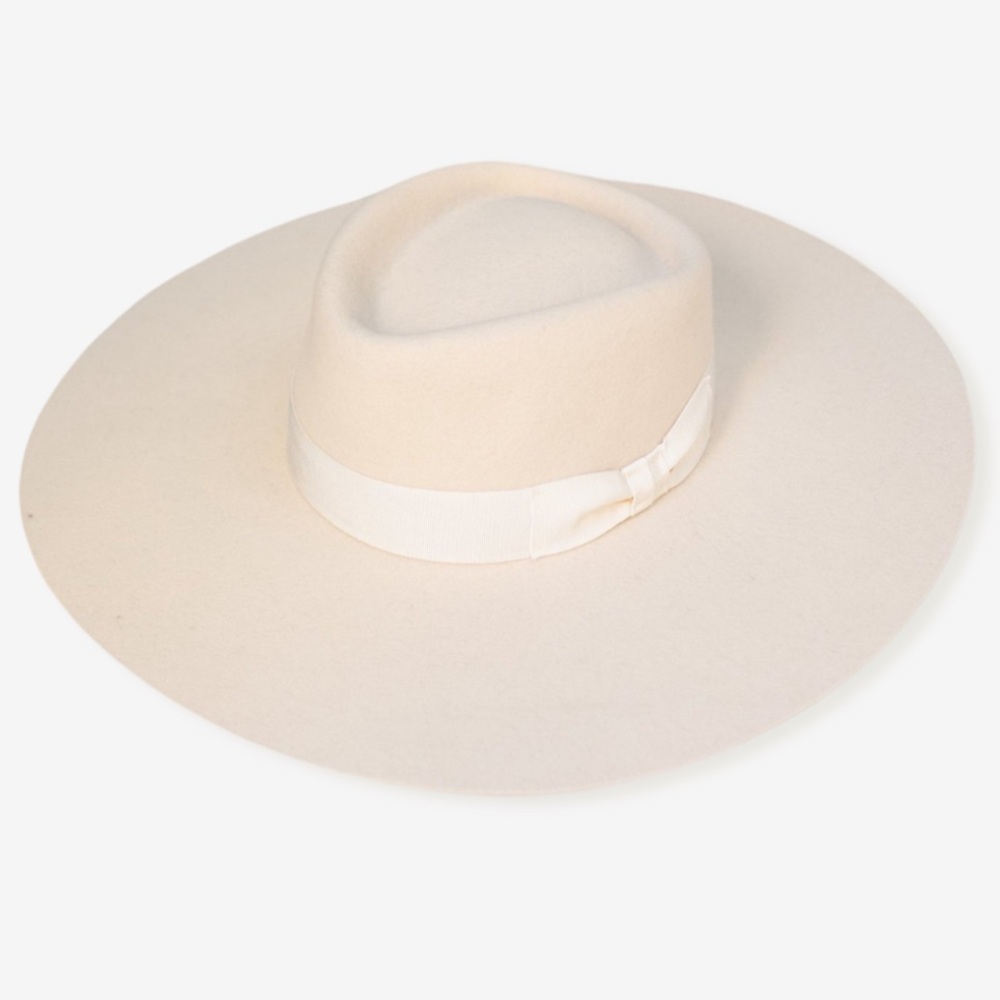 Van Palma LePaul Hat in Ivory
